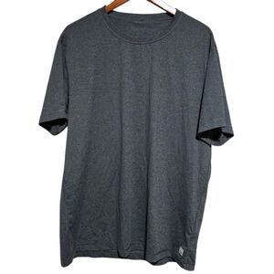 Vuori Tradewind Performance Tee 2.0 in Heather Grey Size XL